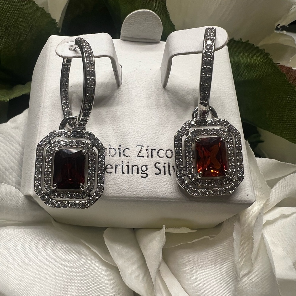 Red Garnet Hoops - Picture 2 of 2